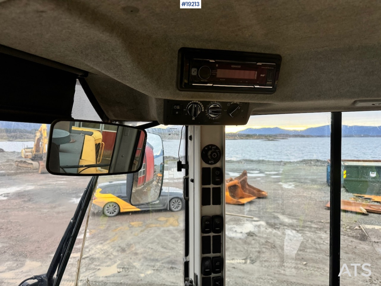 Chargeuse sur pneus Volvo L220F