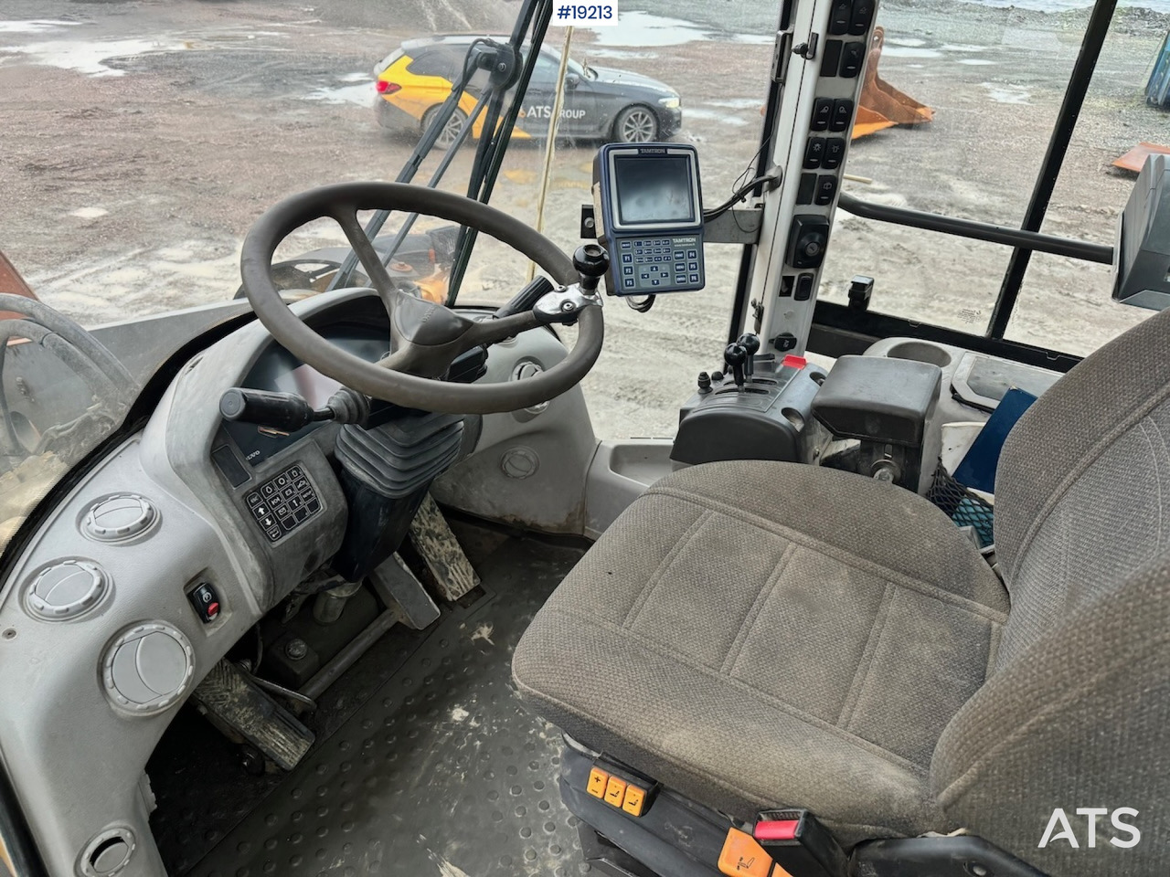 Chargeuse sur pneus Volvo L220F