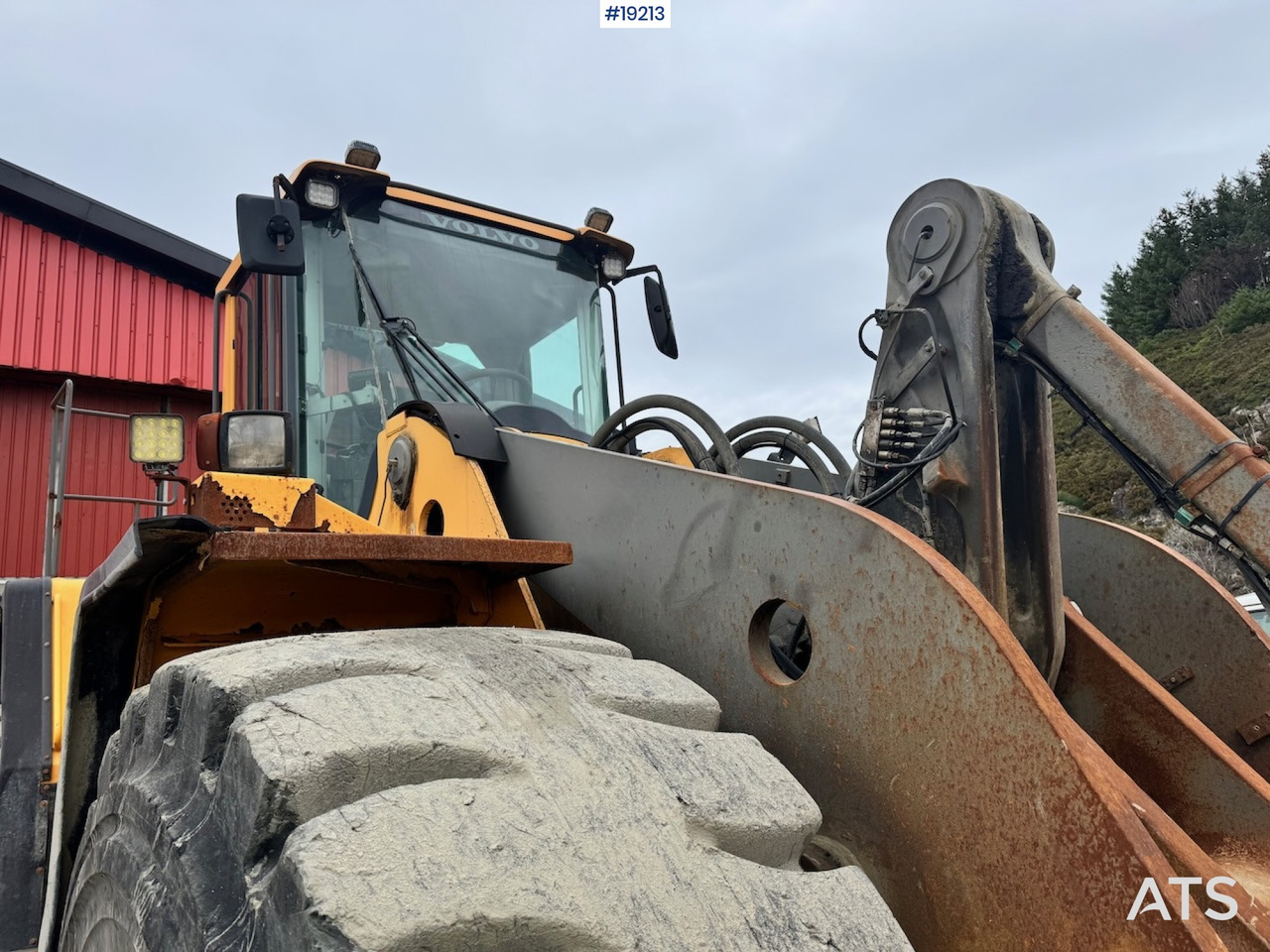 Chargeuse sur pneus Volvo L220F