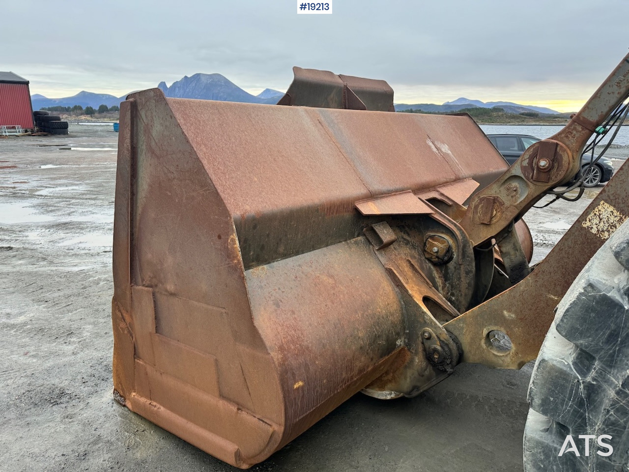 Chargeuse sur pneus Volvo L220F