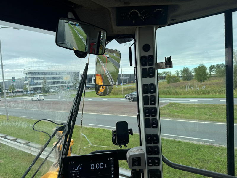 Chargeuse sur pneus Volvo L220H
