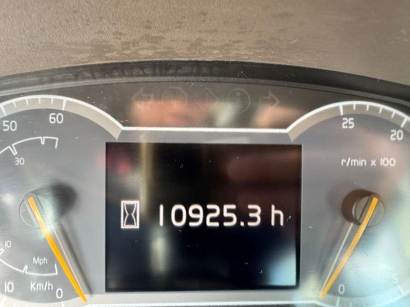 Chargeuse sur pneus Volvo L220H