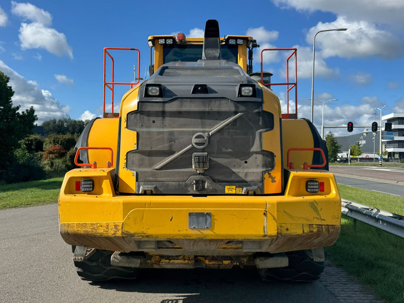 Chargeuse sur pneus Volvo L220H