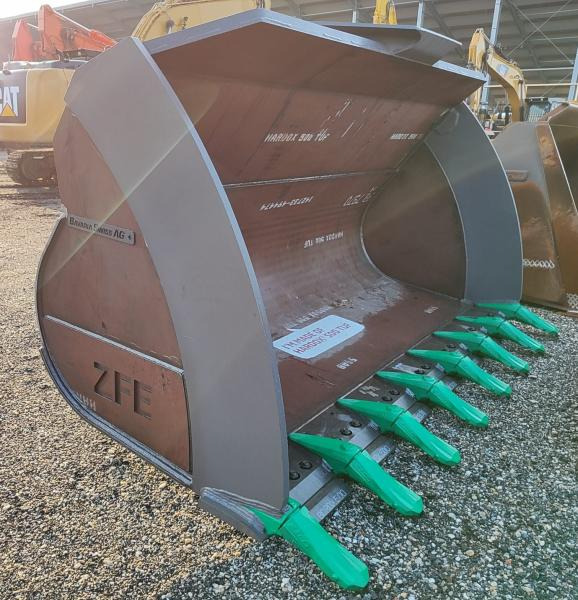 Chargeuse sur pneus Volvo L220 Felsschaufel NEU