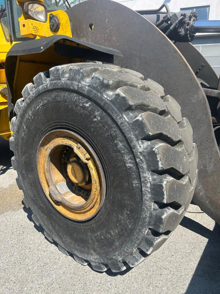 Chargeuse sur pneus Volvo L250G