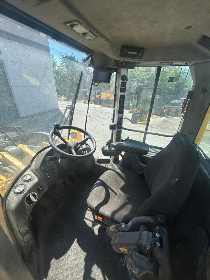 Chargeuse sur pneus Volvo L250G