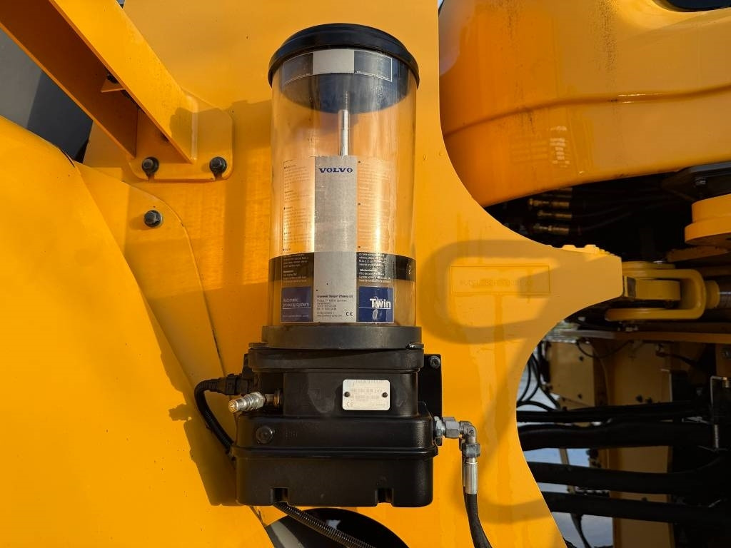 Chargeuse sur pneus Volvo L250H