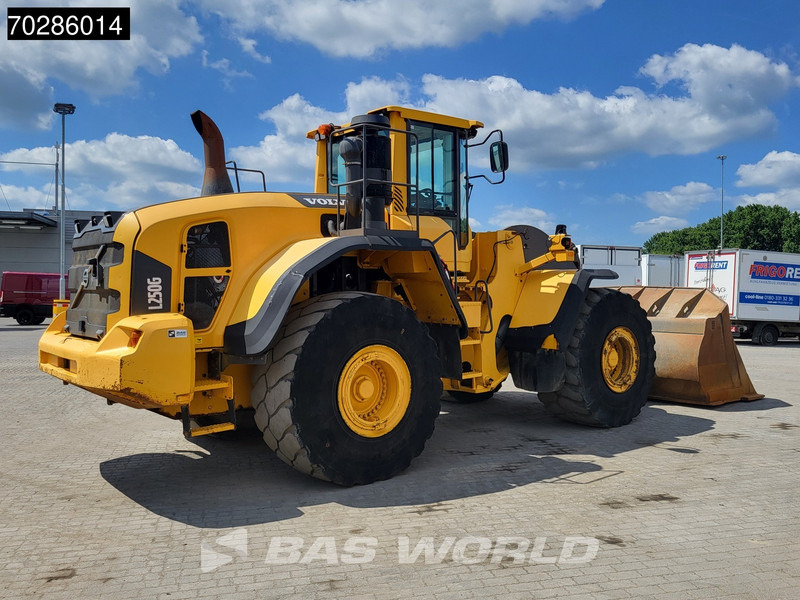 Chargeuse sur pneus Volvo L250 G CDC