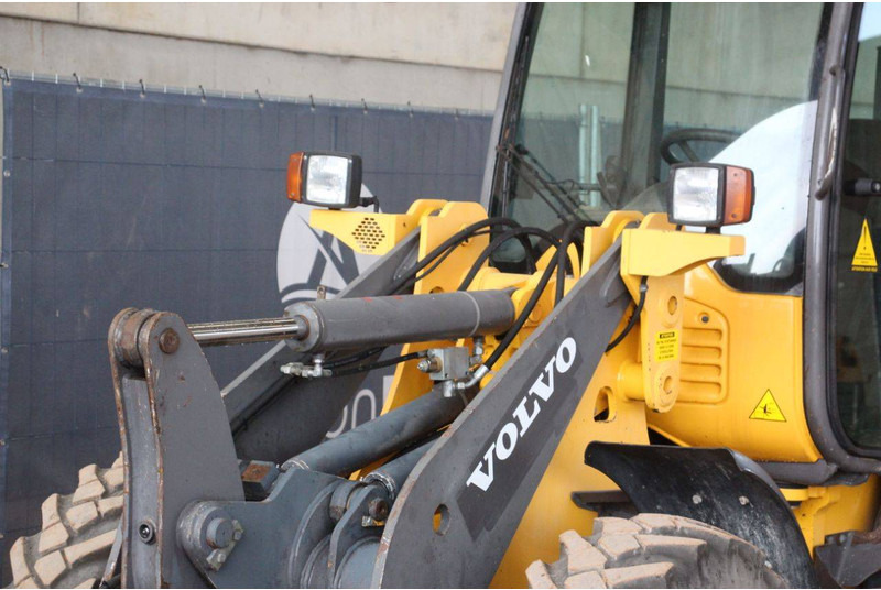 Chargeuse sur pneus Volvo L25F-P