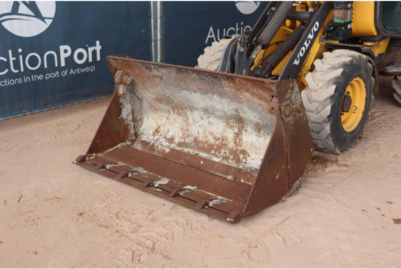 Chargeuse sur pneus Volvo L25F-P