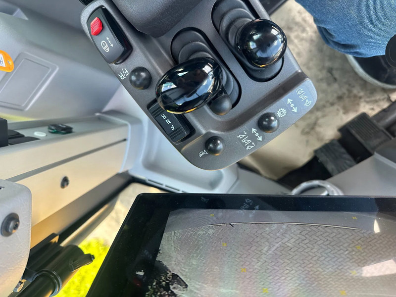 Chargeuse sur pneus Volvo L260 H UNUSED