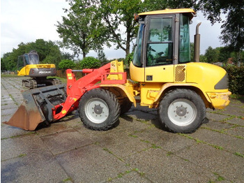 Chargeuse sur pneus  Volvo L30