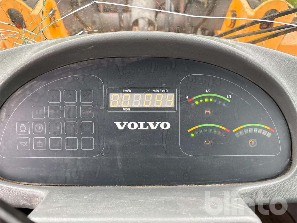 Chargeuse sur pneus Volvo L30B