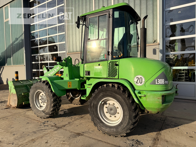 Chargeuse sur pneus Volvo L30B