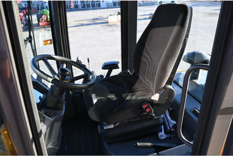 Chargeuse sur pneus Volvo L30G