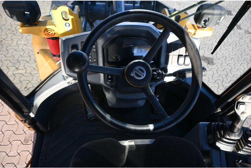 Chargeuse sur pneus Volvo L30G