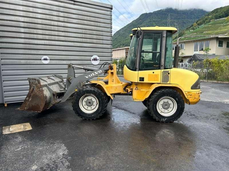 Chargeuse sur pneus Volvo L30Z