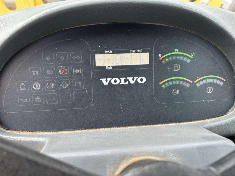 Chargeuse sur pneus Volvo L30Z