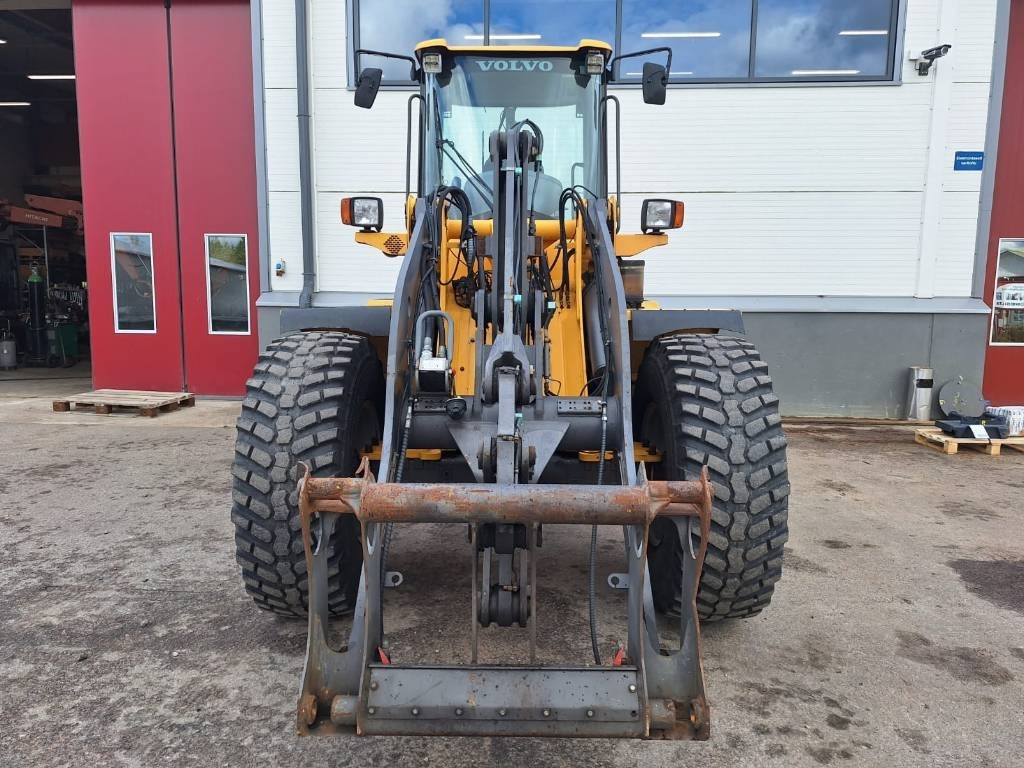 Chargeuse sur pneus Volvo L45B TPS RASVARI, YM.