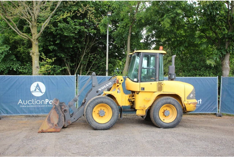 Chargeuse sur pneus Volvo L45TP