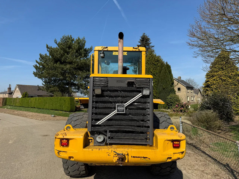 Chargeuse sur pneus Volvo L70D