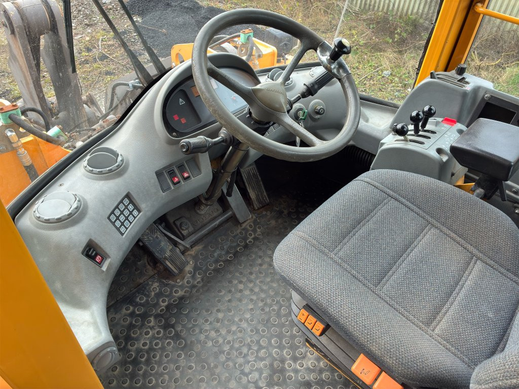 Chargeuse sur pneus Volvo L70E