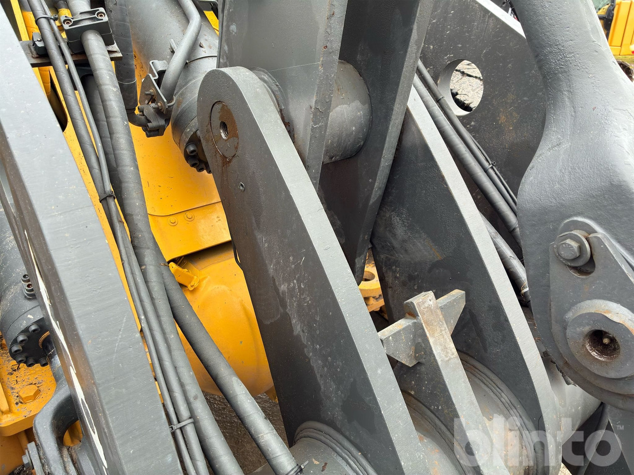 Chargeuse sur pneus Volvo L90C