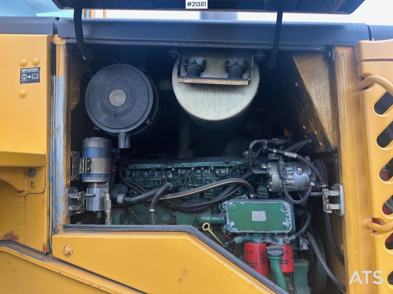 Chargeuse sur pneus Volvo L90E hjullaster. SE VIDEO