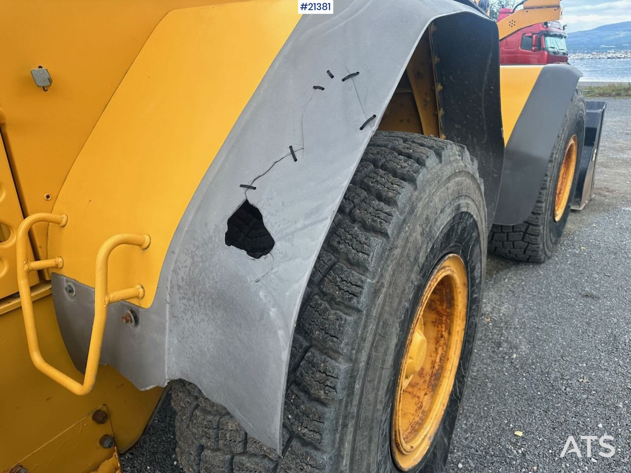 Chargeuse sur pneus Volvo L90E hjullaster. SE VIDEO