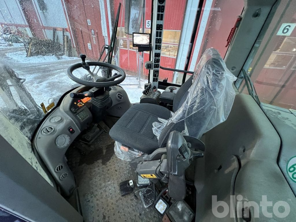 Chargeuse sur pneus Volvo L90F