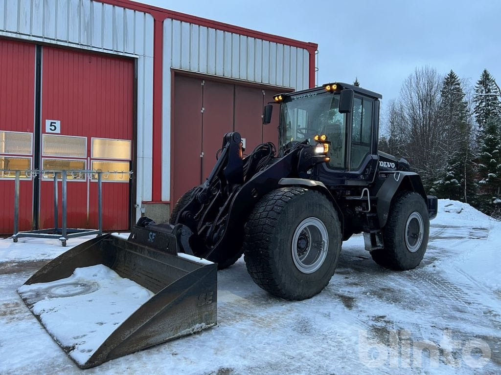 Chargeuse sur pneus Volvo L90F