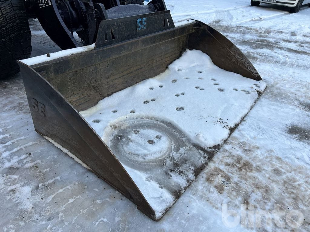 Chargeuse sur pneus Volvo L90F