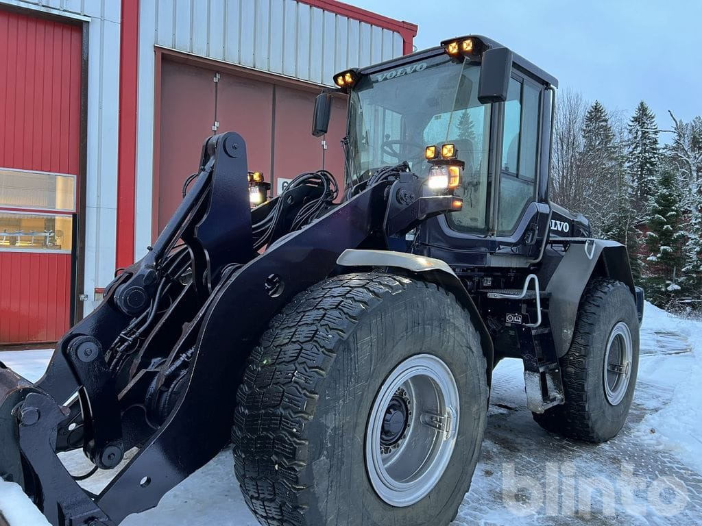 Chargeuse sur pneus Volvo L90F