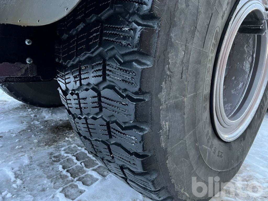 Chargeuse sur pneus Volvo L90F