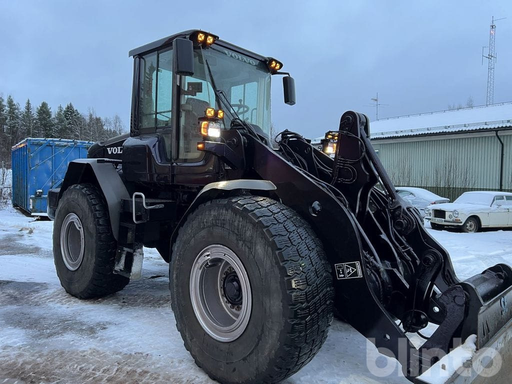 Chargeuse sur pneus Volvo L90F