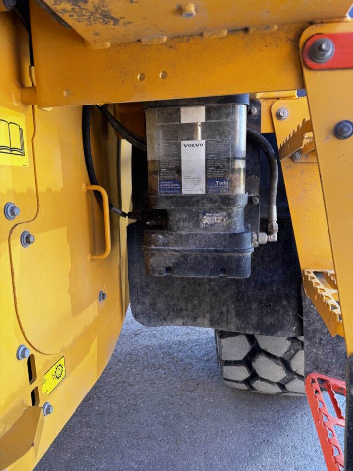 Chargeuse sur pneus Volvo L90H