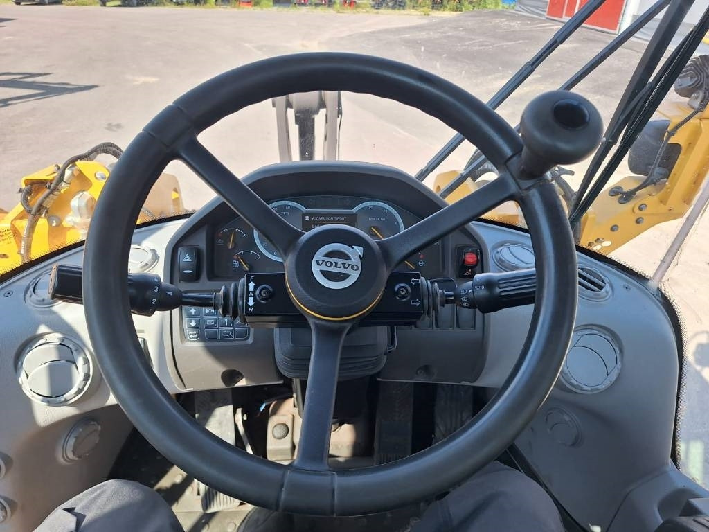 Chargeuse sur pneus Volvo L90H