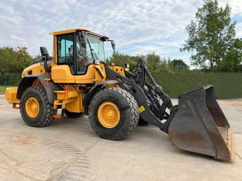 Chargeuse sur pneus Volvo L90H