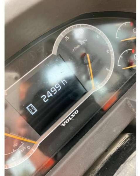 Chargeuse sur pneus Volvo L90H