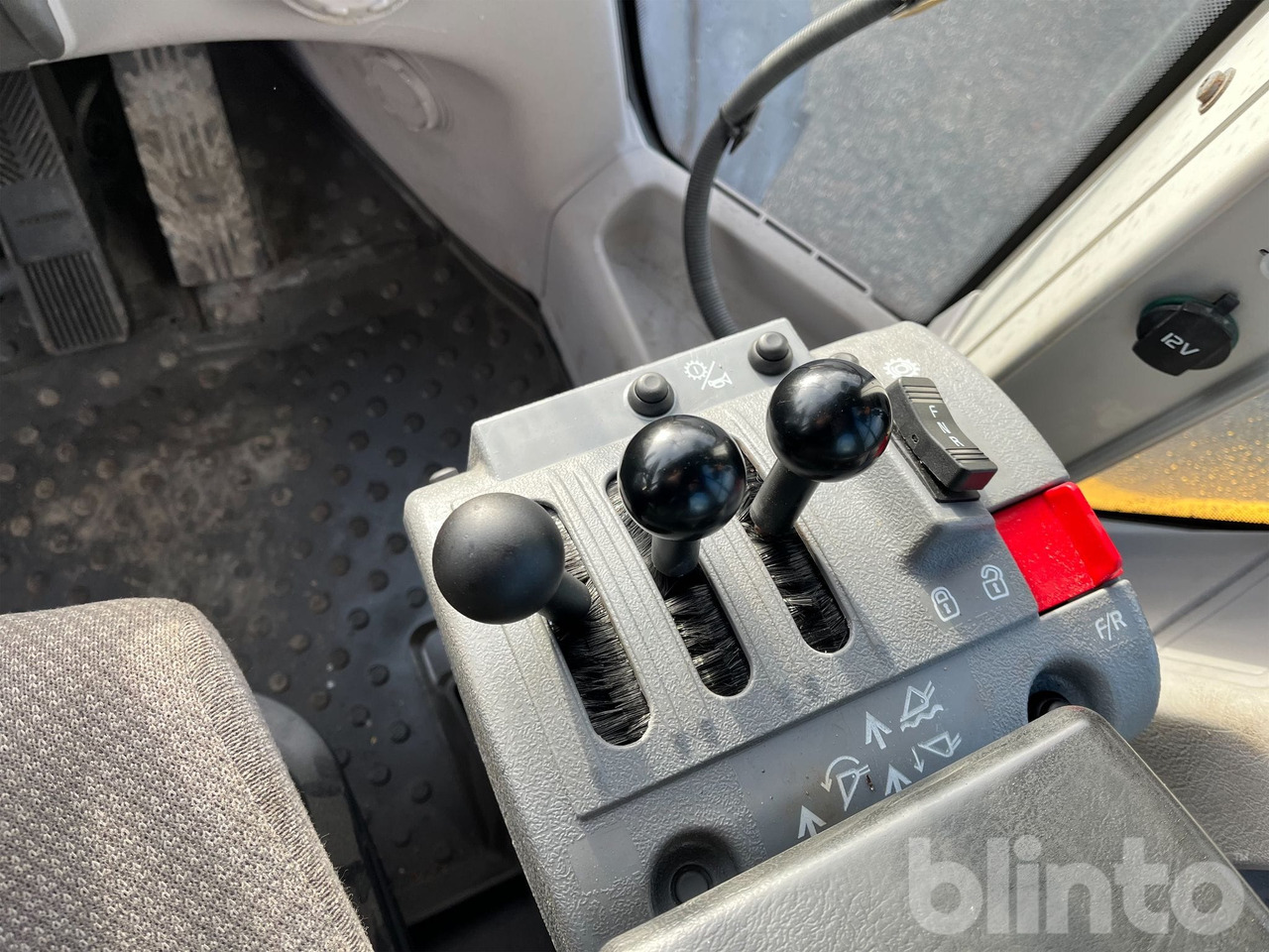 Chargeuse sur pneus Volvo L90H