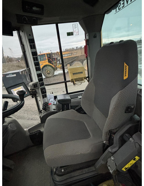 Chargeuse sur pneus Volvo L90H Volvo L90H