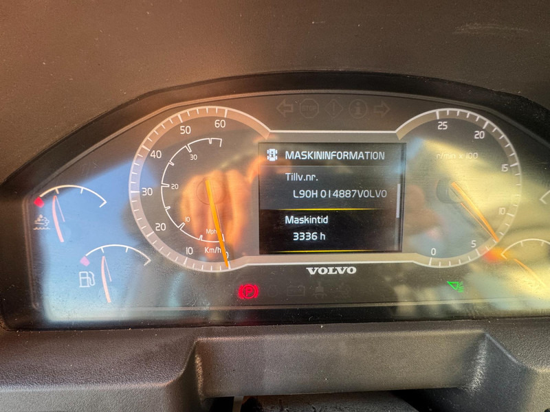 Chargeuse sur pneus Volvo L90H Volvo L90H