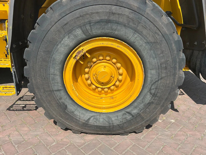 Chargeuse sur pneus Volvo L90 H