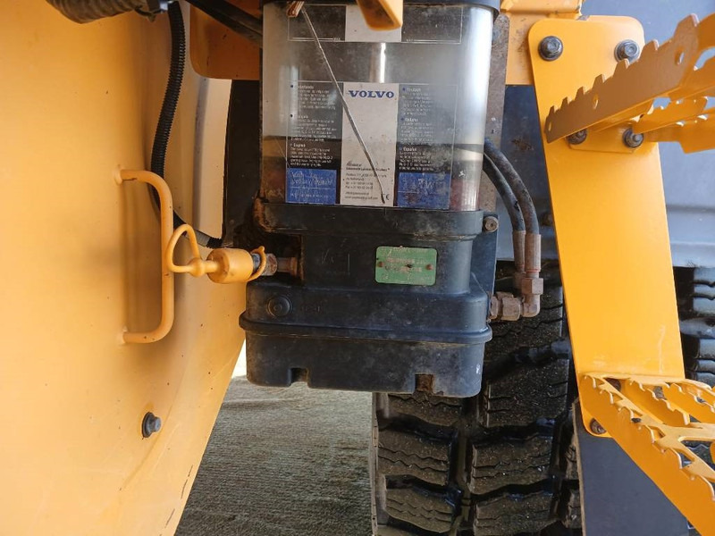 Chargeuse sur pneus Volvo L90 H, Hjullastare