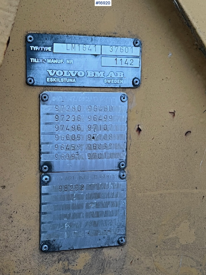 Chargeuse sur pneus Volvo LM1641