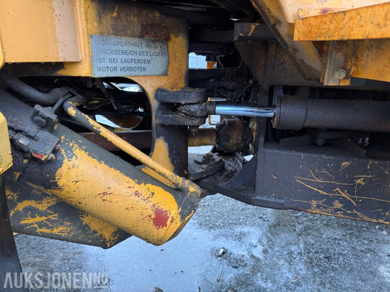 Chargeuse sur pneus Volvo LM846 hjullaster