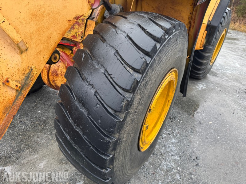 Chargeuse sur pneus Volvo LM846 hjullaster