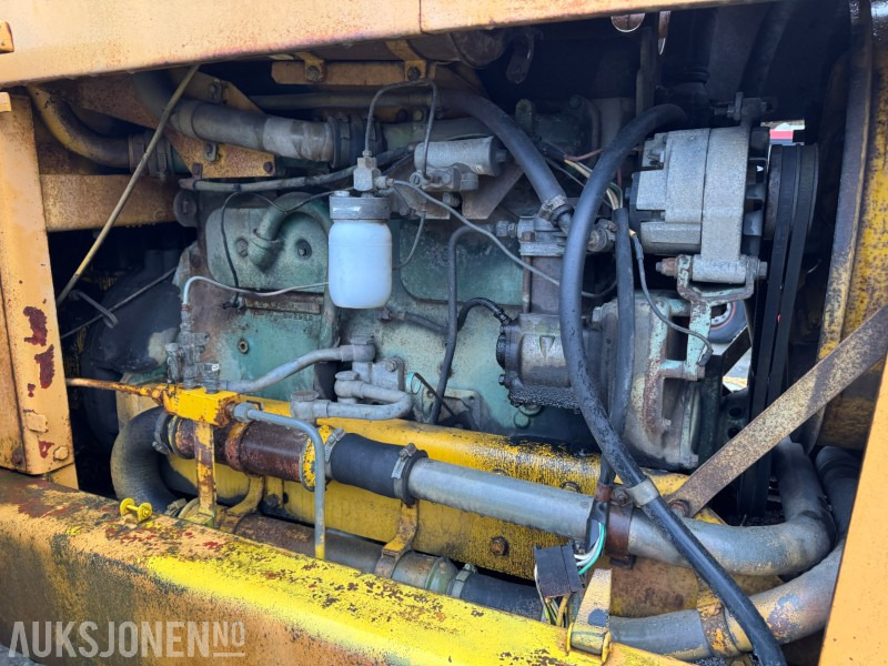 Chargeuse sur pneus Volvo LM846 hjullaster