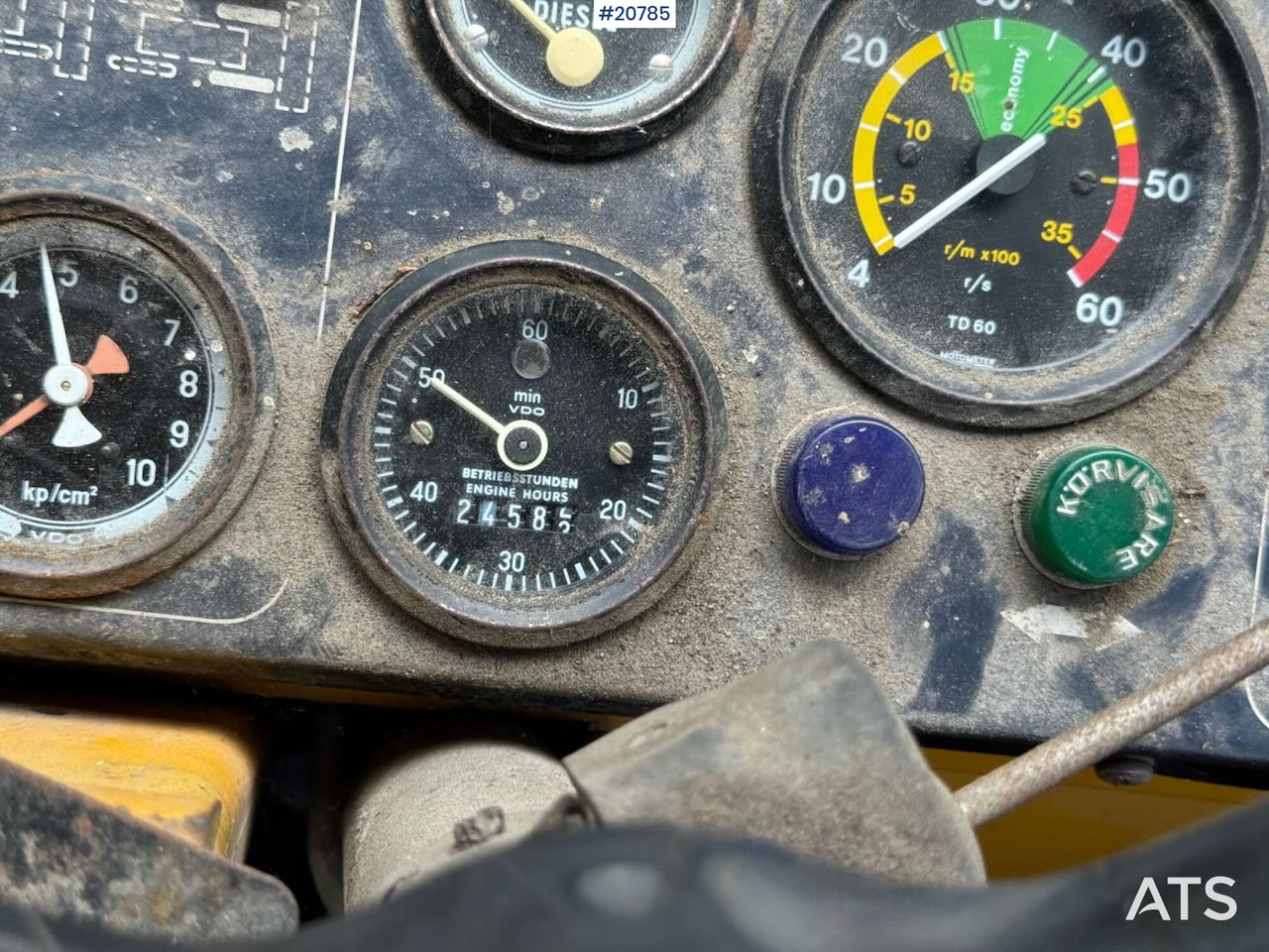 Chargeuse sur pneus Volvo LM 846