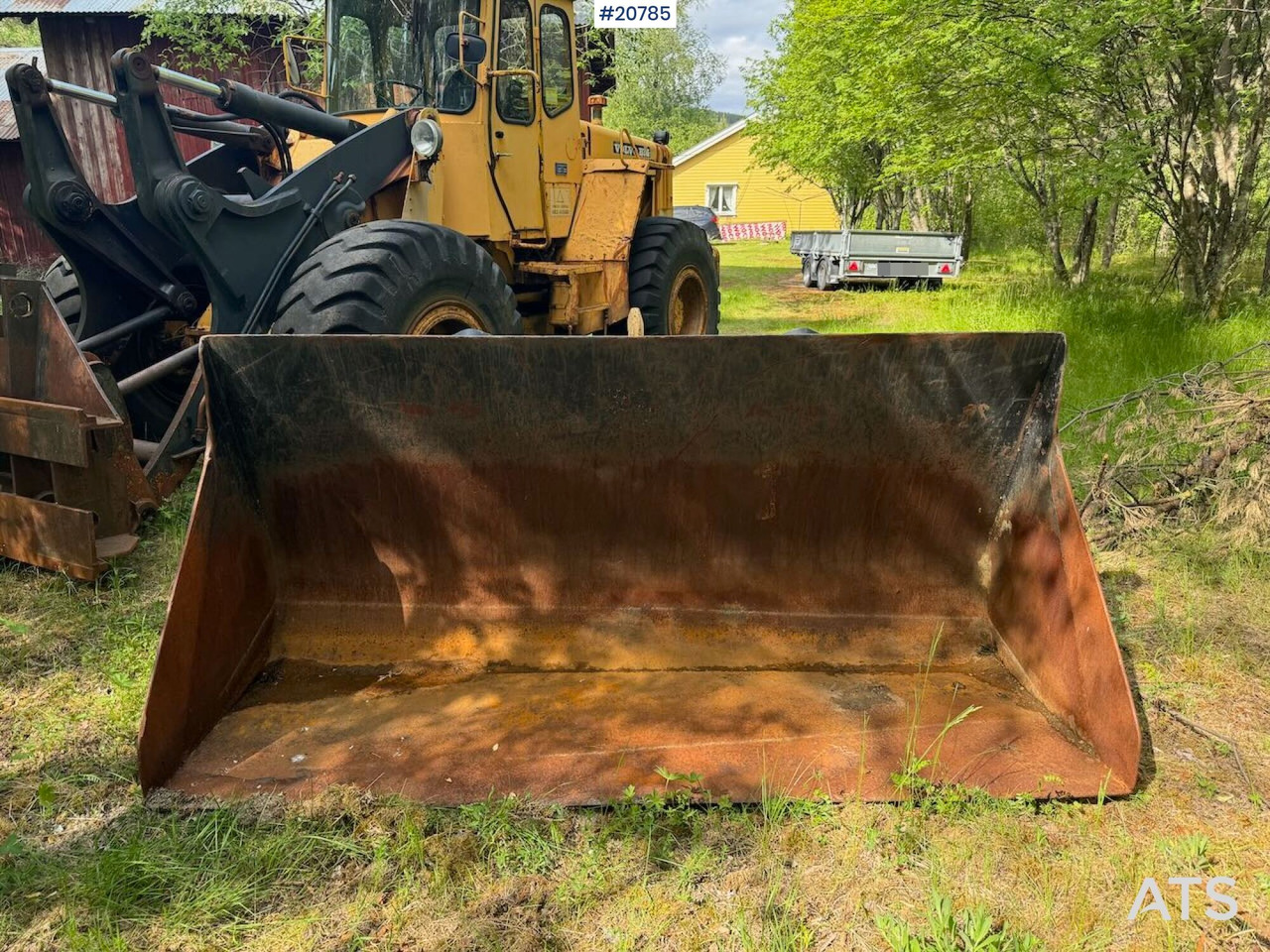 Chargeuse sur pneus Volvo LM 846